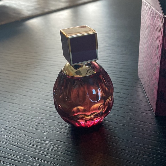 Jimmy Choo Fever eau de parfum 1.3 fluid ounce - Picture 2 of 3